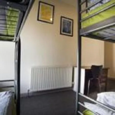 Hostal Russell Scott Backpackers -