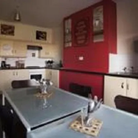 Russell Scott Backpackers - Hostal *